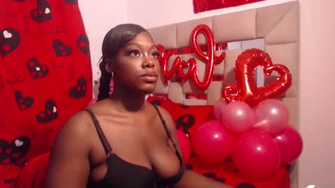 Snapshot of keilysofia chatting on 02-07-25, 12:09 Keili online show from 02-07-25, 12:09