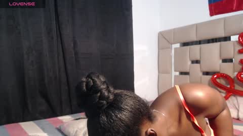 Snapshot of keilysofia chatting on 02-27-25, 03:47 Keili online show from 02-27-25, 03:47