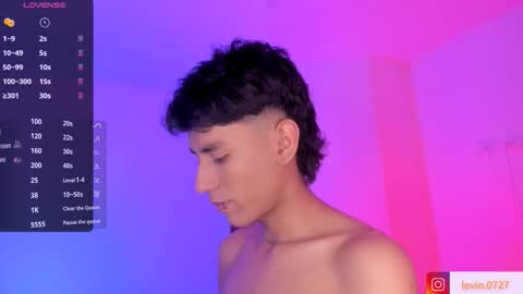 Alejandro Gonzalez online show from 10-09-25, 08:56