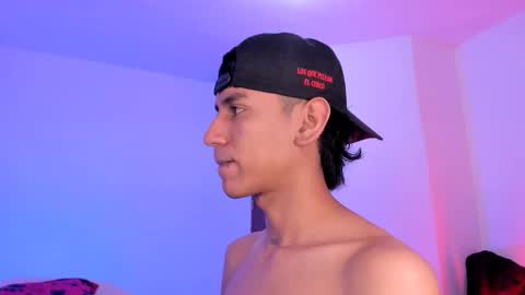 Alejandro Gonzalez online show from 11-20-25, 04:56