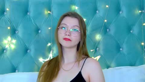 Keira online show from 12-27-24, 12:50