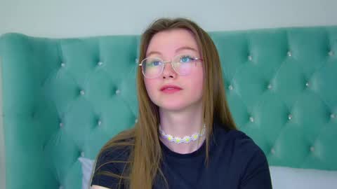 Keira online show from 03-01-25, 09:15