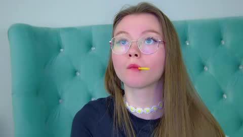 Keira online show from 03-02-25, 03:24