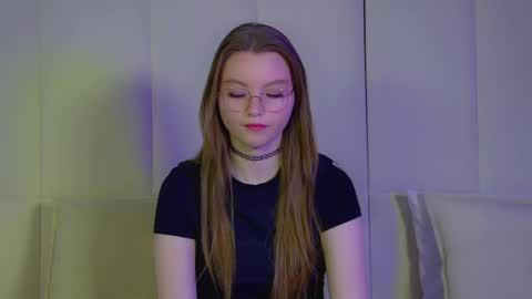 Keira online show from 03-06-25, 06:05