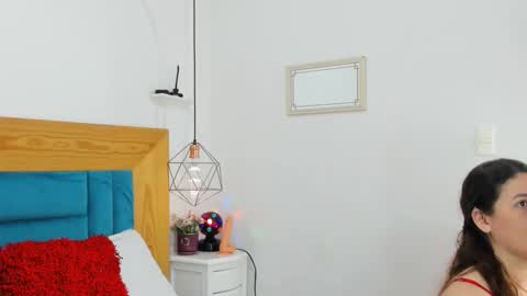 keisymoon_ online show from 05-16-26, 04:09