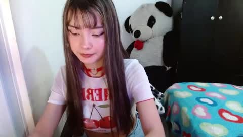 annie rosse16 online show from 04-21-26, 08:34