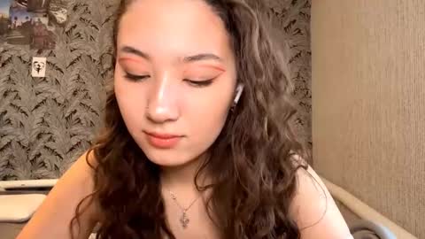 Kely online show from 09-13-25, 07:19