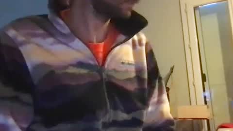 Snapshot of kelkun2828 chatting on 02-07-26, 07:34 kelkun2828 online show from 02-07-26, 07:34