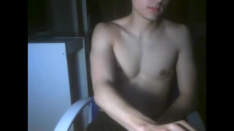 Snapshot of kell_yn16 chatting on 05-25-26, 06:47 kell_yn16 online show from 05-25-26, 06:47
