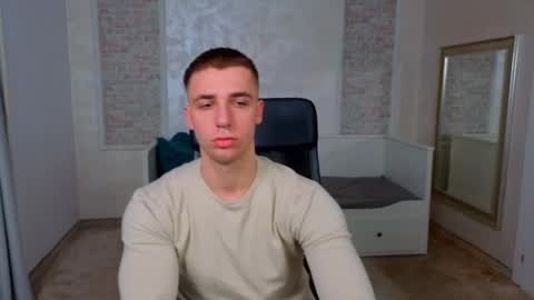 Snapshot of kellenwest chatting on 05-25-26, 04:29 KellenWest online show from 05-25-26, 04:29