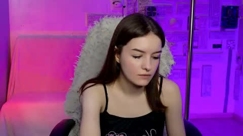 Snapshot of kelliebanshe chatting on 05-28-26, 08:11 kelliebanshe online show from 05-28-26, 08:11
