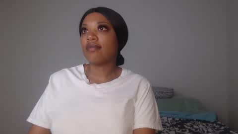 Kellie online show from 01-08-25, 09:12