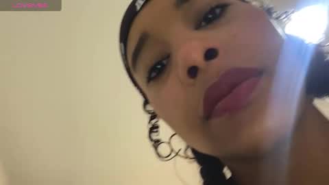 Snapshot of kelly__thomson chatting on 01-31-25, 01:02 kelly__thomson online show from 01-31-25, 01:02