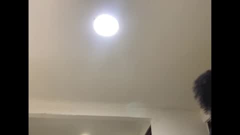 Snapshot of kelly__thomson chatting on 02-15-25, 11:25 kelly__thomson online show from 02-15-25, 11:25