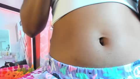 Snapshot of kelly__thomson chatting on 09-10-25, 07:41 kelly__thomson online show from 09-10-25, 07:41