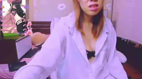 Kelly online show from 06-25-26, 02:22