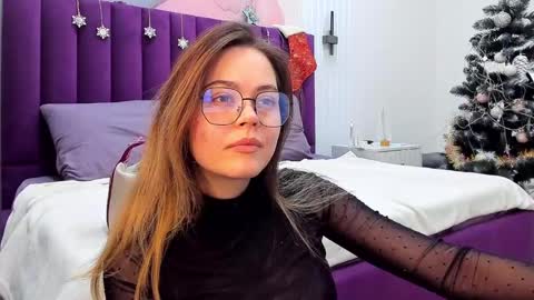 Snapshot of kelly_cuutie chatting on 01-10-25, 06:53 Kelly online show from 01-10-25, 06:53