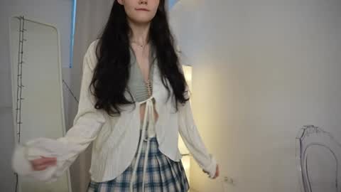  KELLY  online show from 12-31-24, 10:37