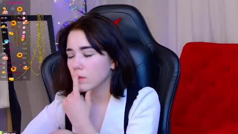 Kelly online show from 12-15-25, 11:58