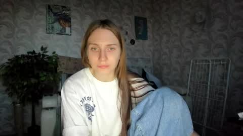 Snapshot of kelly_gerzikaaa chatting on 10-25-25, 11:29 kelly_gerzikaaa online show from 10-25-25, 11:29