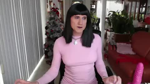 Snapshot of kellyannelynn chatting on 12-02-24, 05:15 kellyanne Lynn but please call me fucktoy online show from 12-02-24, 05:15