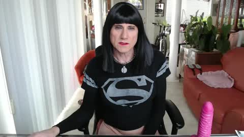 Snapshot of kellyannelynn chatting on 01-29-25, 05:35 kellyanne Lynn but please call me fucktoy online show from 01-29-25, 05:35