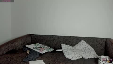 Im Kelly online show from 04-22-26, 05:14