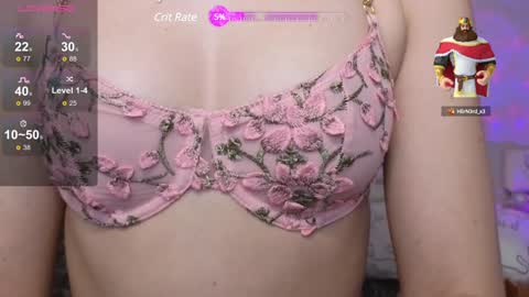 Snapshot of kellykeat chatting on 12-06-24, 08:07 Princess Kelly online show from 12-06-24, 08:07