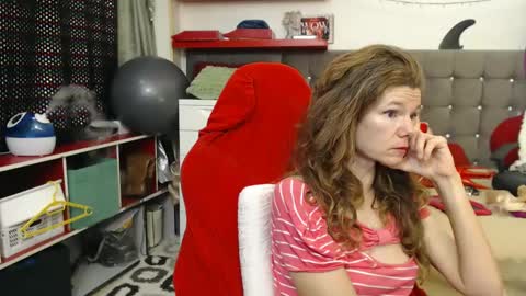 Snapshot of kellynumber chatting on 01-10-25, 08:37 kelly online show from 01-10-25, 08:37