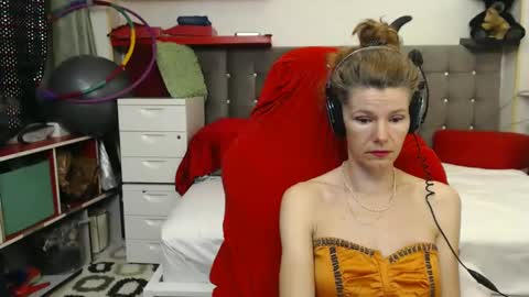 Snapshot of kellynumber chatting on 02-06-25, 09:17 kelly online show from 02-06-25, 09:17