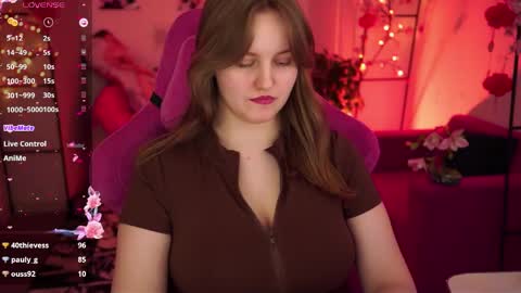 kelly online show from 04-01-26, 01:41