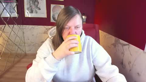 Kelly online show from 02-02-26, 07:40