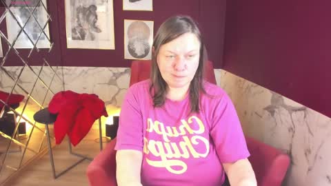 Kelly online show from 04-04-26, 08:12