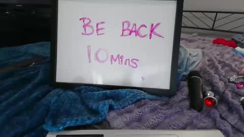Snapshot of kelsearae chatting on 01-26-25, 06:28 Kelsea Rae online show from 01-26-25, 06:28