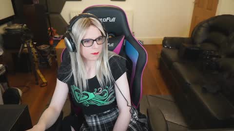 kelseycobalt online show from 01-07-25, 09:57