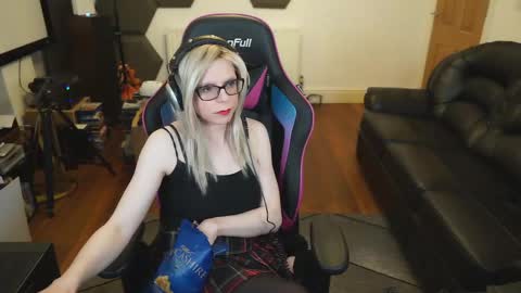 kelseycobalt online show from 02-13-25, 11:58