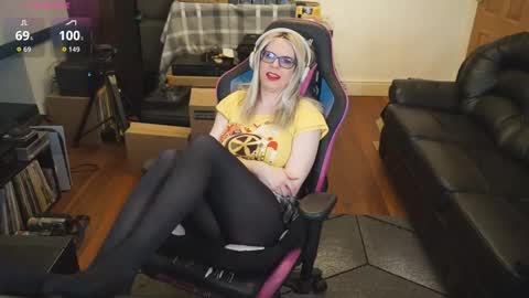 kelseycobalt online show from 10-18-25, 09:15