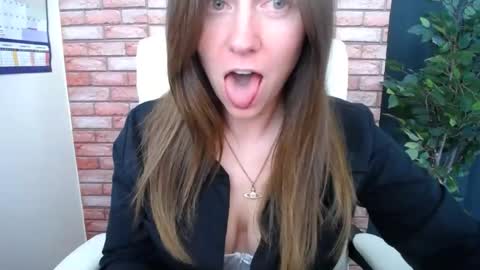 KelseyKruz online show from 06-23-26, 08:01