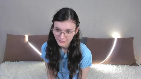 Snapshot of kelsirabenold chatting on 05-10-26, 05:01 Kelsirabenold online show from 05-10-26, 05:01