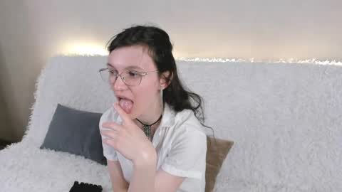 Snapshot of kelsirabenold chatting on 05-26-26, 05:25 Kelsirabenold online show from 05-26-26, 05:25
