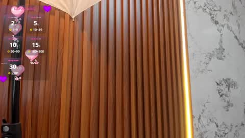    online show from 04-17-26, 12:30