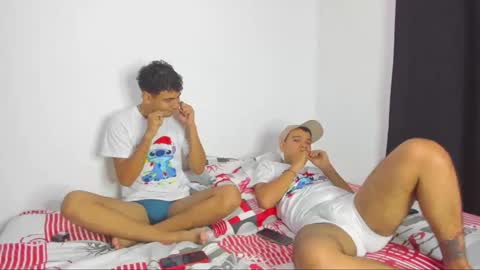 kelvin_hot276 online show from 12-02-25, 03:01