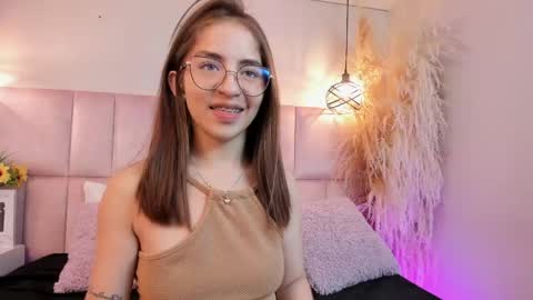 Snapshot of kely_morgan chatting on 06-06-26, 03:11 Kely online show from 06-06-26, 03:11