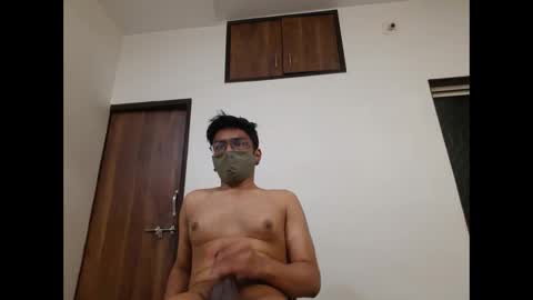 Snapshot of ken771 chatting on 02-11-25, 10:18 ken771 online show from 02-11-25, 10:18