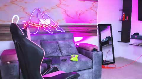 ken_and_bonnie online show from 07-17-26, 02:18