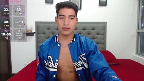 Snapshot of ken_blaker chatting on 12-28-24, 01:18 ken_blaker online show from 12-28-24, 01:18