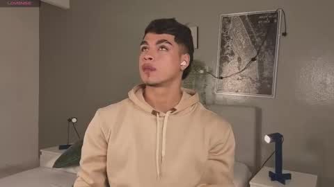   online show from 10-07-25, 11:40