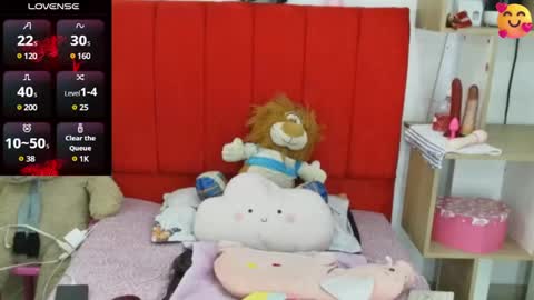 Snapshot of kendal_2 chatting on 02-28-25, 11:12 Mariana online show from 02-28-25, 11:12