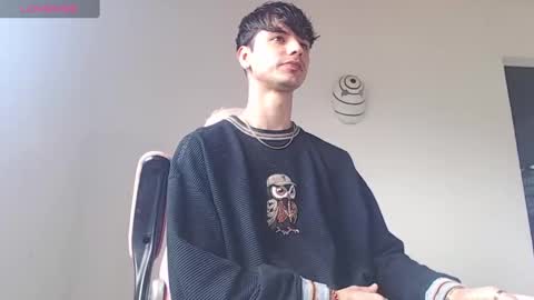 kendall ross online show from 10-28-25, 03:04