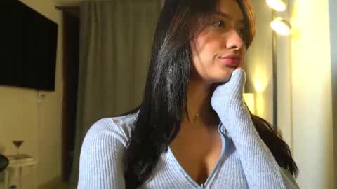 Snapshot of kendall_ruiiz chatting on 09-20-25, 12:55 Andrea online show from 09-20-25, 12:55